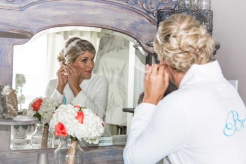 florida beach wedding bride getting ready