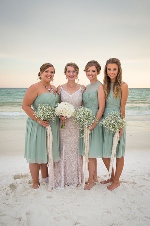 beach-bridesmaids-mint-dresses